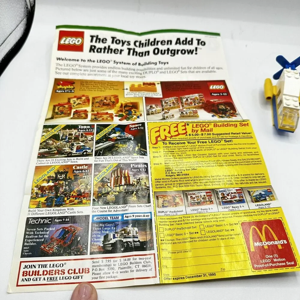 Vintage 1980s McDonalds Happy Meal LEGO Basic: Sea Skimmer (1649) With Guide